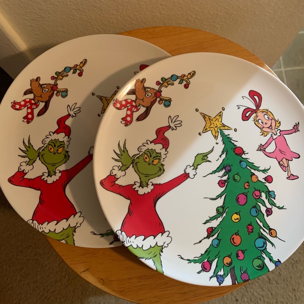 Make Offer! 2 Hobby Lobby Grinch Dinner Plates